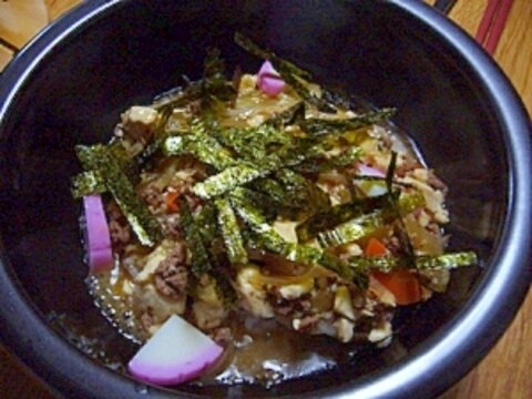 石焼きでアツアツ　白菜マーボー丼